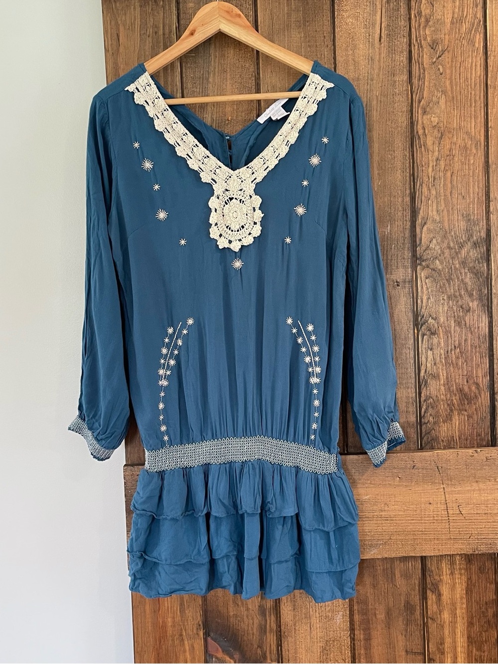 Charlotte Russe Boho Crochet Trim Embroidered Ruffle Tunic Mini Dress Large